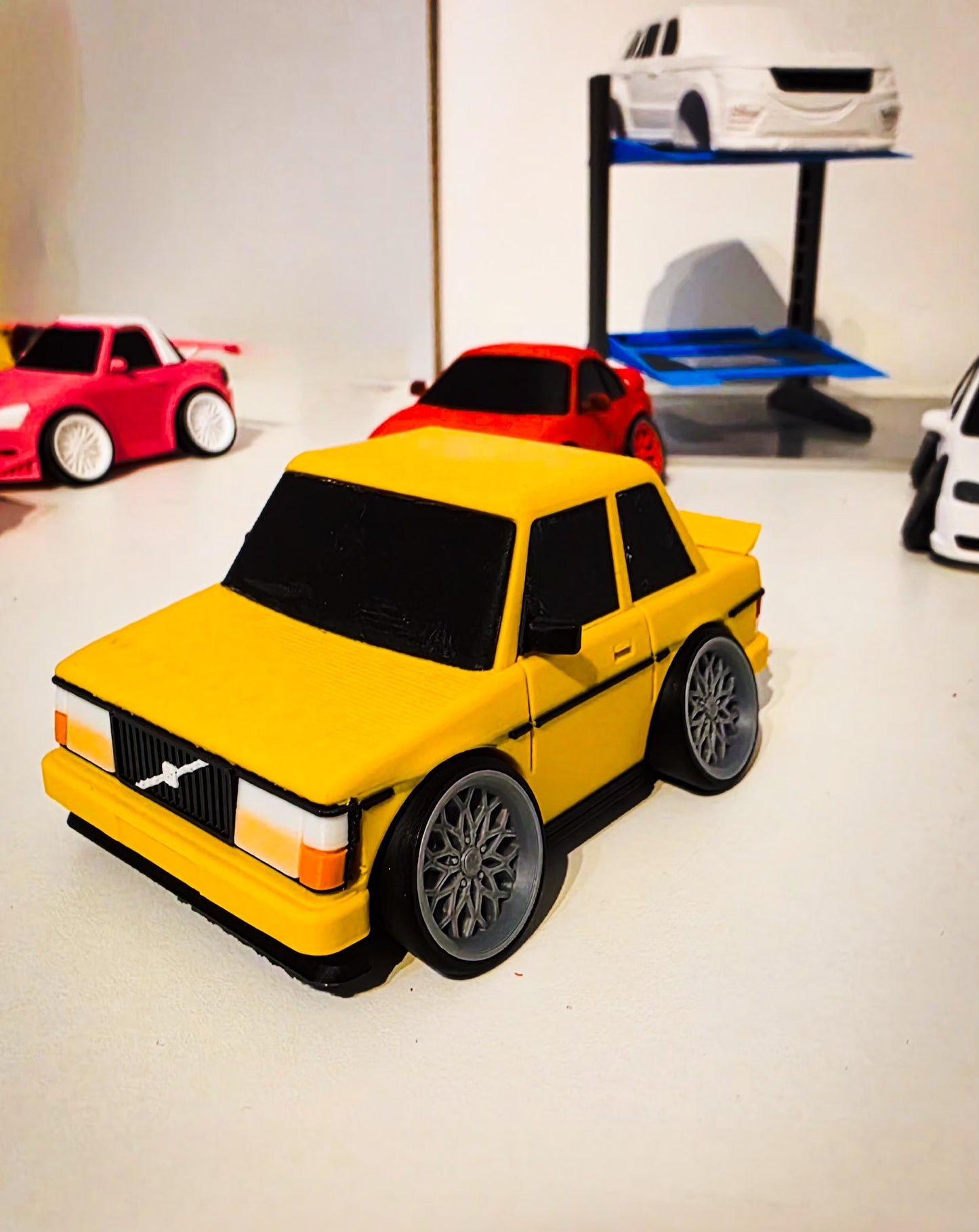 Retro Volvo 240 "Tooned" Cartoon Style Model Car – 3D Printed Collectible Miniature